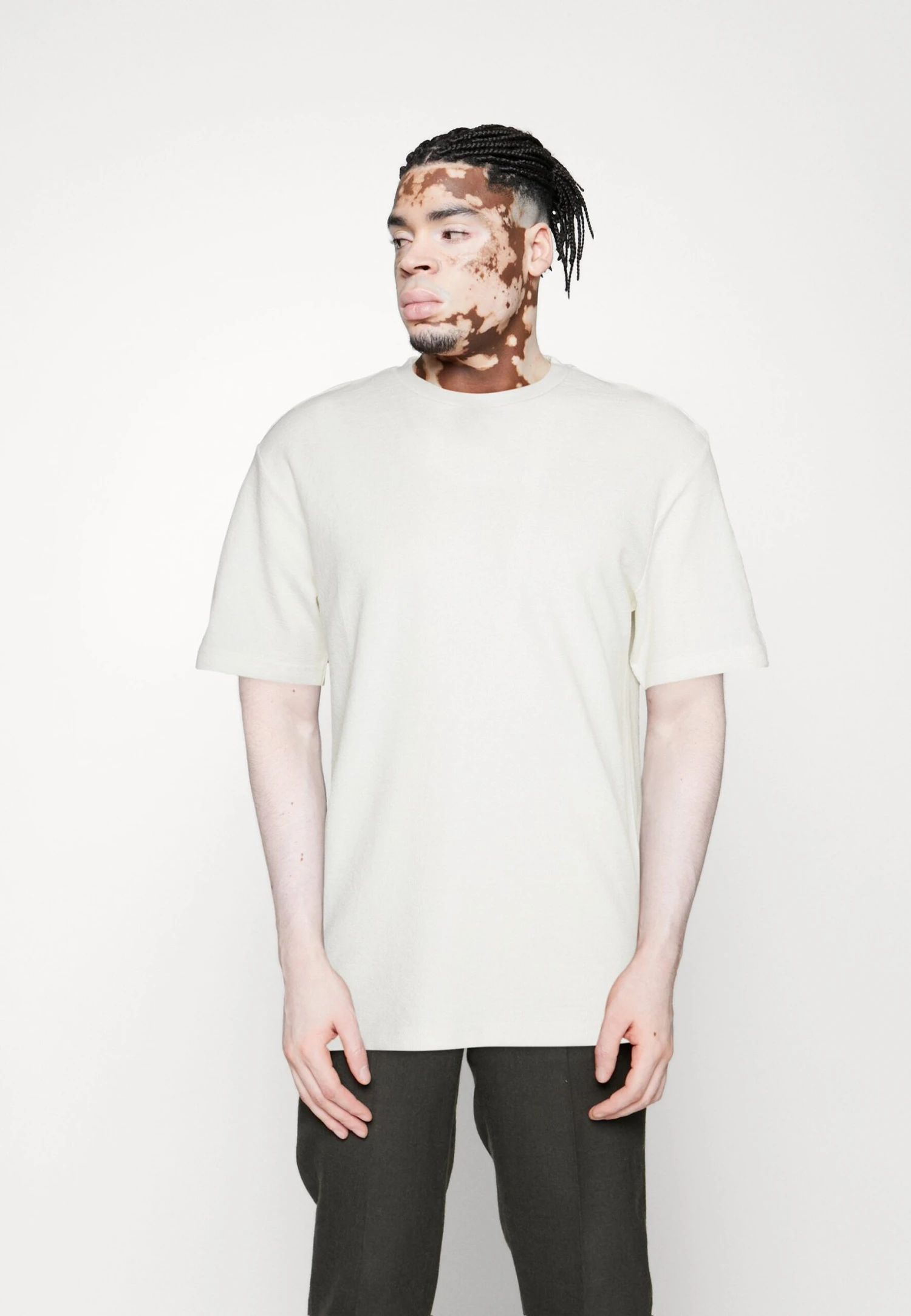 Pier One T-Shirt Basic - White 3 Pier One T-Shirt Basic - White