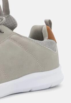 Pier One Sneakers Laag - Light Grey 13 Pier One Sneakers Laag - Light Grey -Pier One 352a51dd935a42d4b948d56413b28ca7