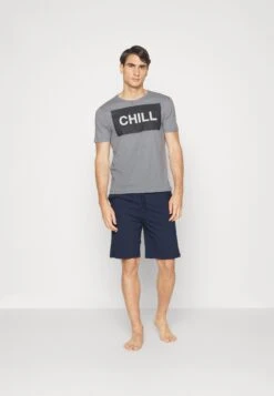 Pier One Pyjama - Dark Blue/Grey 10 Pier One Pyjama - Dark Blue/Grey -Pier One 4063c45bd90d4df1b75602a3c1feacee