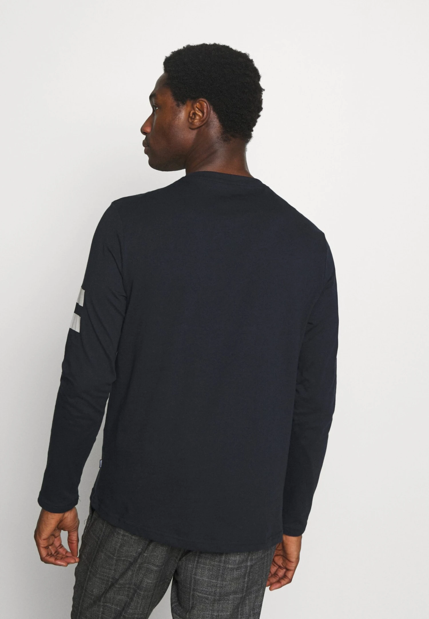 Pier One Longsleeve - Dark Blue 5 Pier One Longsleeve - Dark Blue - Afbeelding 3