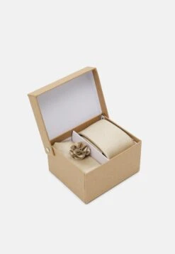 Pier One Set - Overige Accessoires - Beige 15 Pier One Set - Overige Accessoires - Beige -Pier One 5dfa39d4f14a47e495c04fd8aad3fb4e