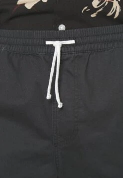 Pier One 2 Pack - Shorts - Olive/Black 13 Pier One 2 Pack - Shorts - Olive/Black -Pier One 6ca63c98df264145a6f1de71006806c5