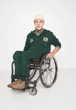 Pier One Trainingsbroek - Dark Green 14 Pier One Trainingsbroek - Dark Green -Pier One 710692fd67ef4d03871006f24604fbaf