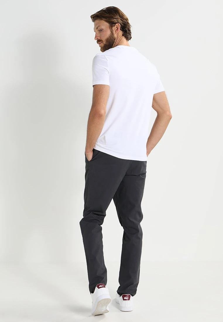 Pier One 2 Pack - T-Shirt Basic - White 6 Pier One 2 Pack - T-Shirt Basic - White - Afbeelding 4