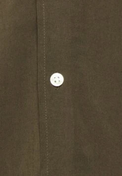 Pier One 2 Pack - Overhemd - Olive/Black 13 Pier One 2 Pack - Overhemd - Olive/Black -Pier One 7ff4c91cb9994f77800e2d277aea3109