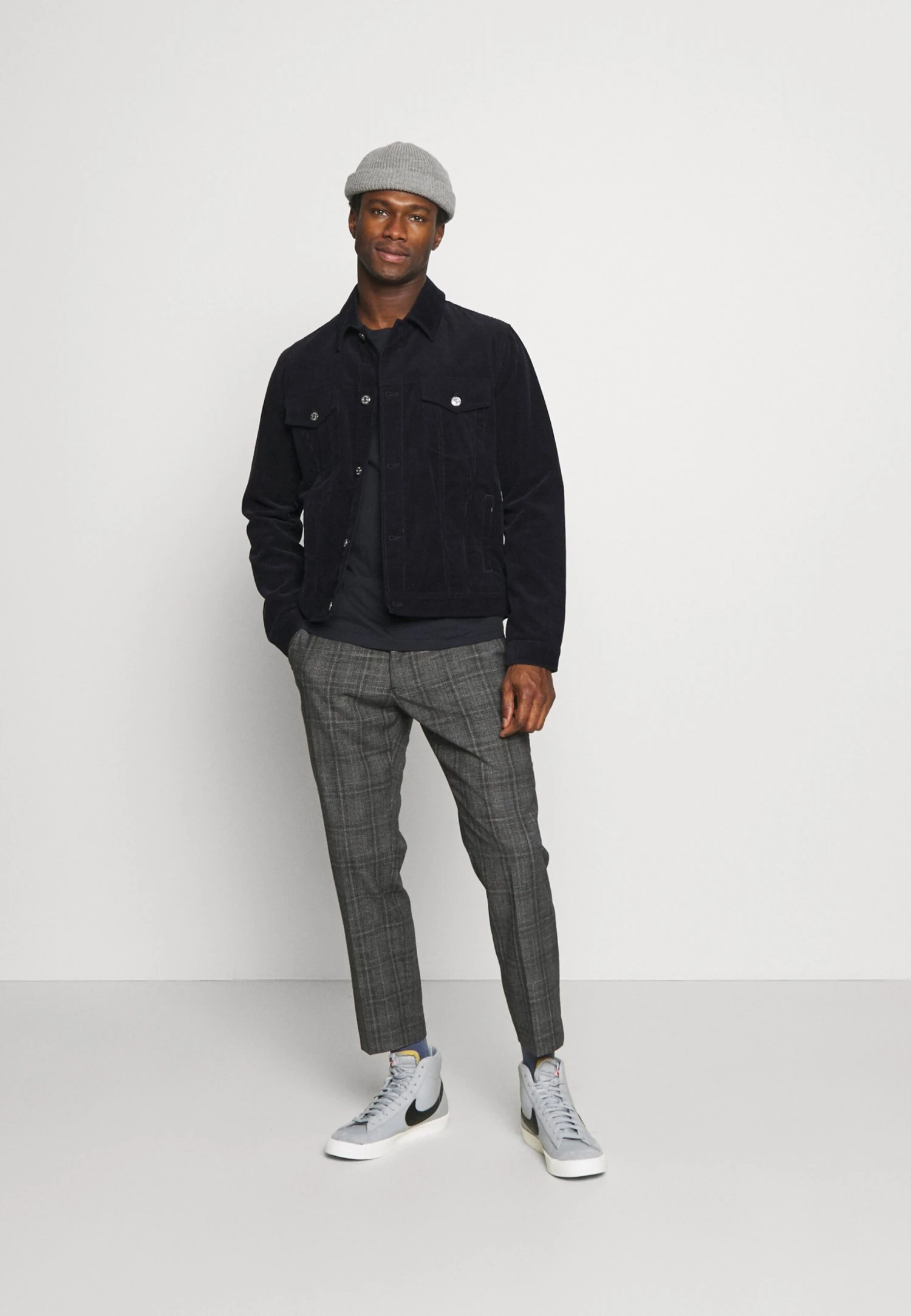 Pier One Longsleeve - Dark Blue 4 Pier One Longsleeve - Dark Blue - Afbeelding 2