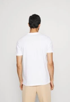 Pier One 5 Pack - T-Shirt Basic - White/Black/Bordeaux 14 Pier One 5 Pack - T-Shirt Basic - White/Black/Bordeaux -Pier One 9f1e9f18a0014b9c9223e071e1cbbb85