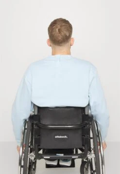 Pier One Sweater - Light Blue