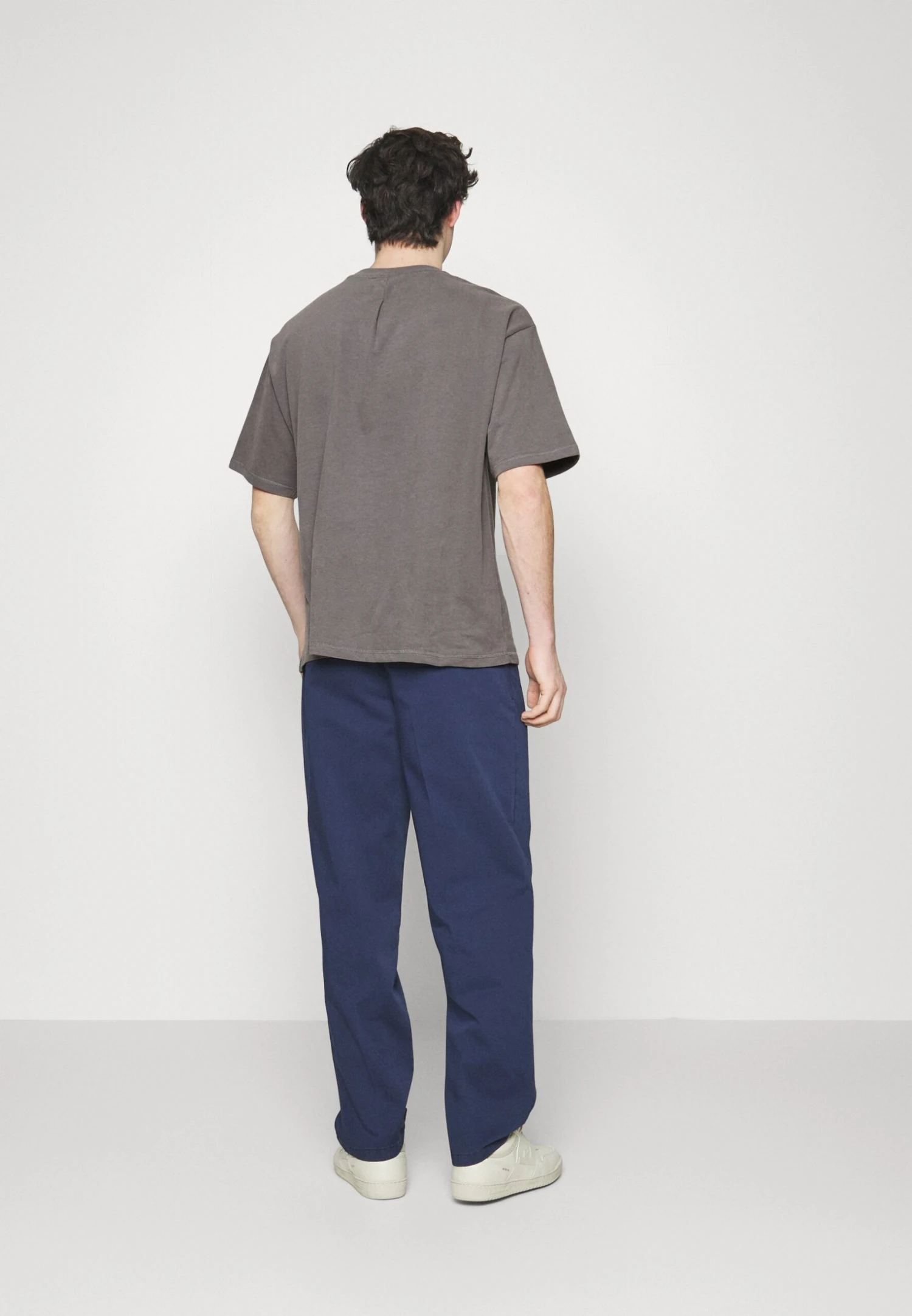 Pier One T-Shirt Basic - Dark Grey 5 Pier One T-Shirt Basic - Dark Grey - Afbeelding 3