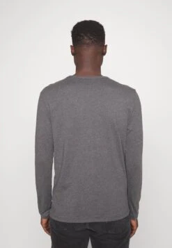 Pier One Longsleeve - Dark Grey Melange 10 Pier One Longsleeve - Dark Grey Melange -Pier One f35685a0e4bf407199ea236fecc99e93