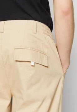 Pier One Broek - Off-White 11 Pier One Broek - Off-White -Pier One f57bf42c9e2c4201af70c04a94666a6e