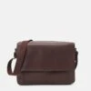 Pier One Leather Unisex - Laptoptas - Brown 2 Pier One Leather Unisex - Laptoptas - Brown -Pier One f8c9e0939b9441c299acc7f07d92ce52